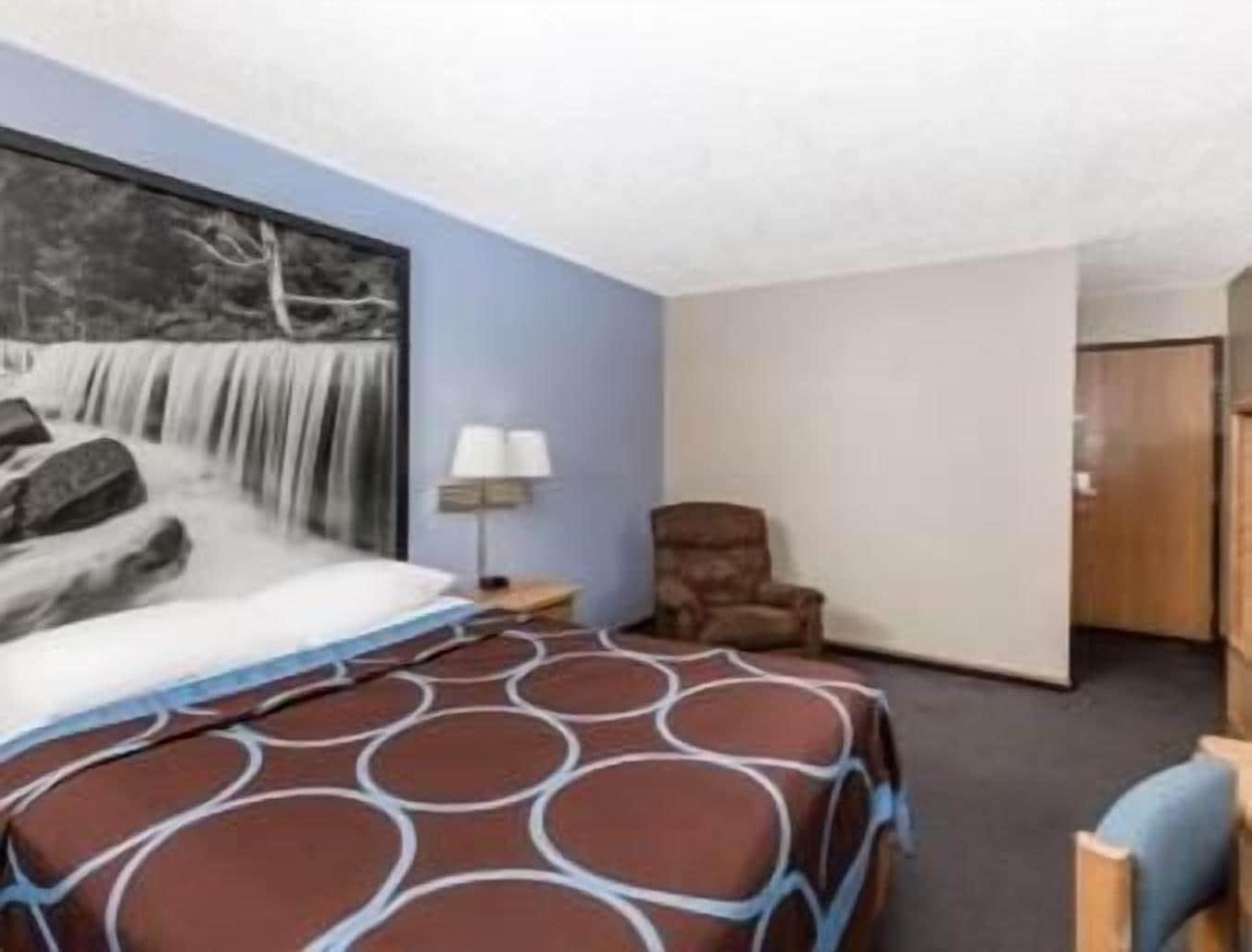 Super 8 By Wyndham Manhattan Ks Dış mekan fotoğraf