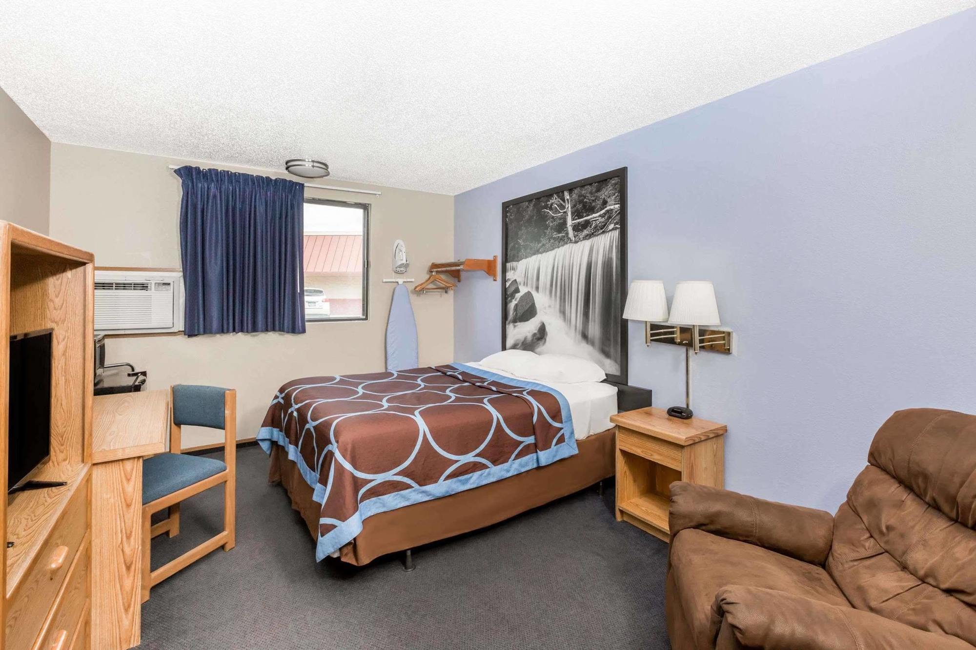 Super 8 By Wyndham Manhattan Ks Dış mekan fotoğraf